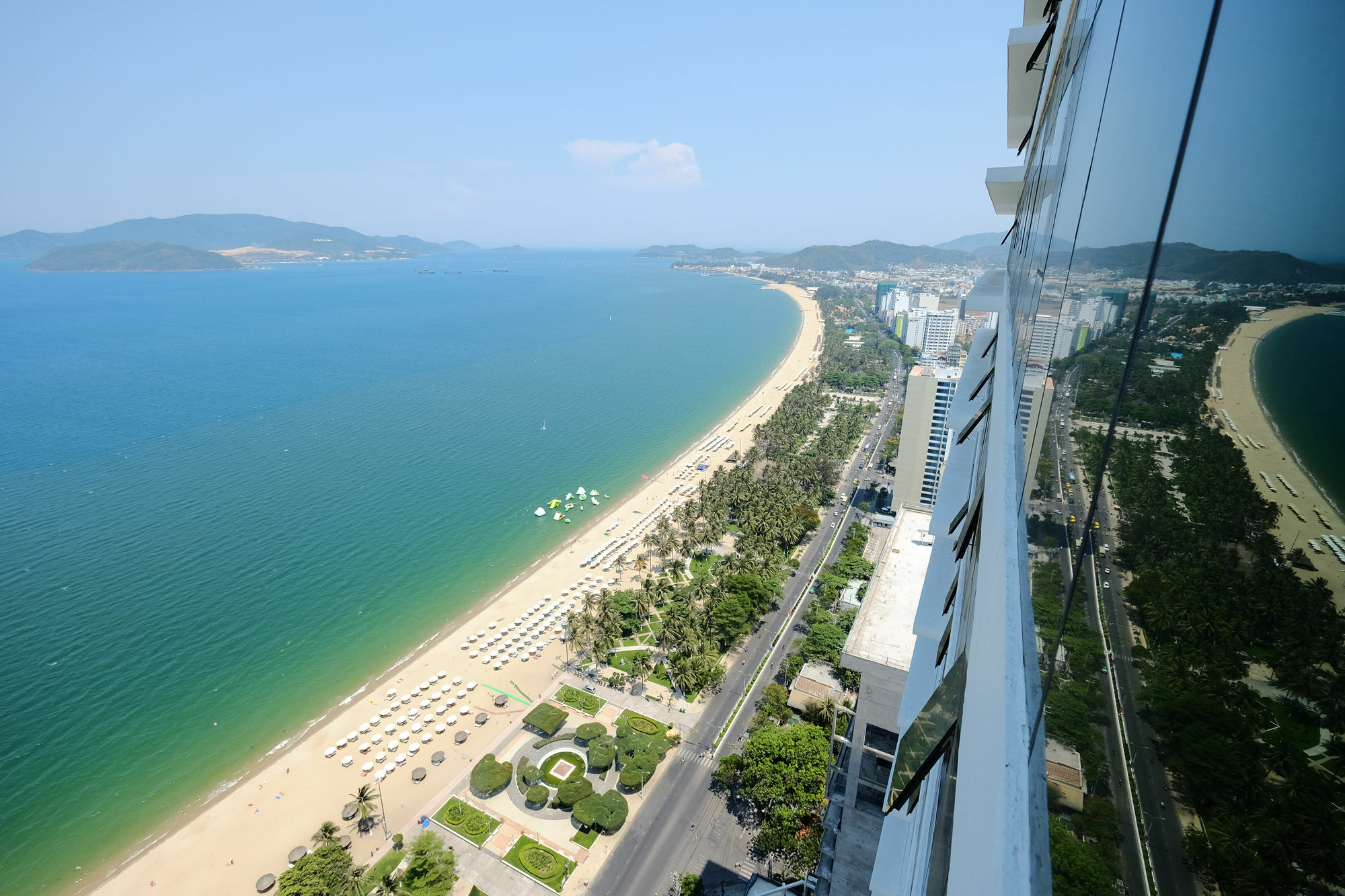 Ocean View Apartments На Транг Екстериор снимка