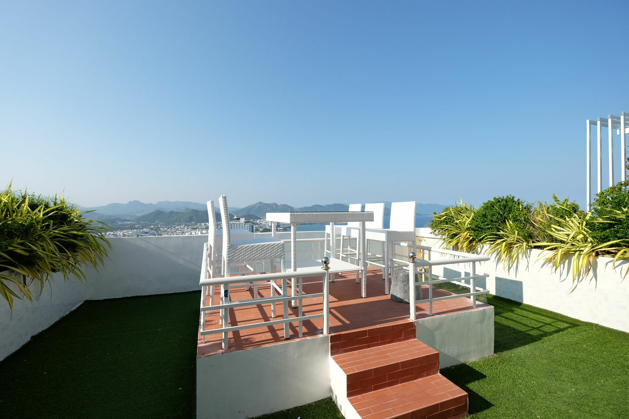Ocean View Apartments На Транг Екстериор снимка
