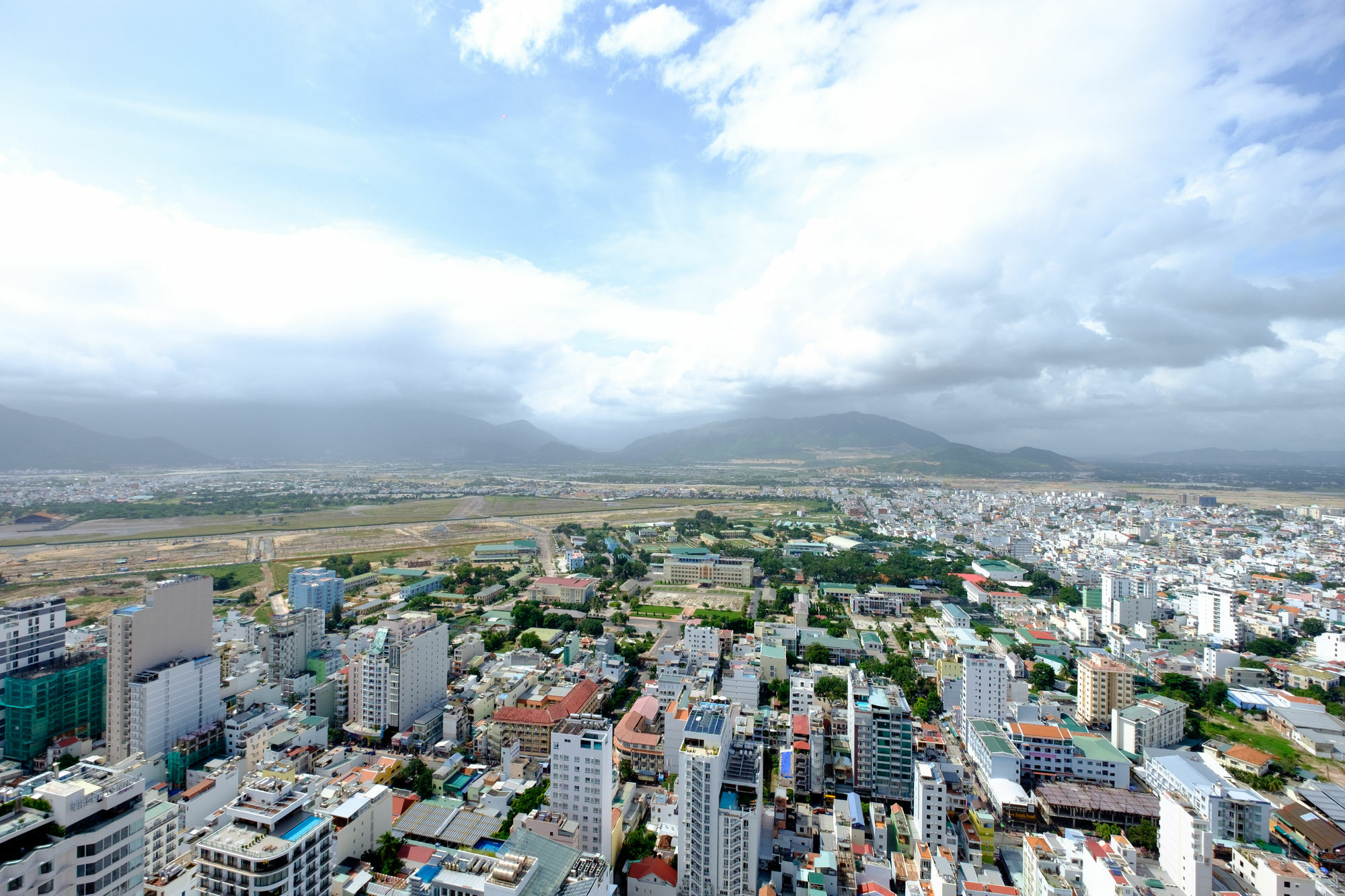 Ocean View Apartments На Транг Екстериор снимка
